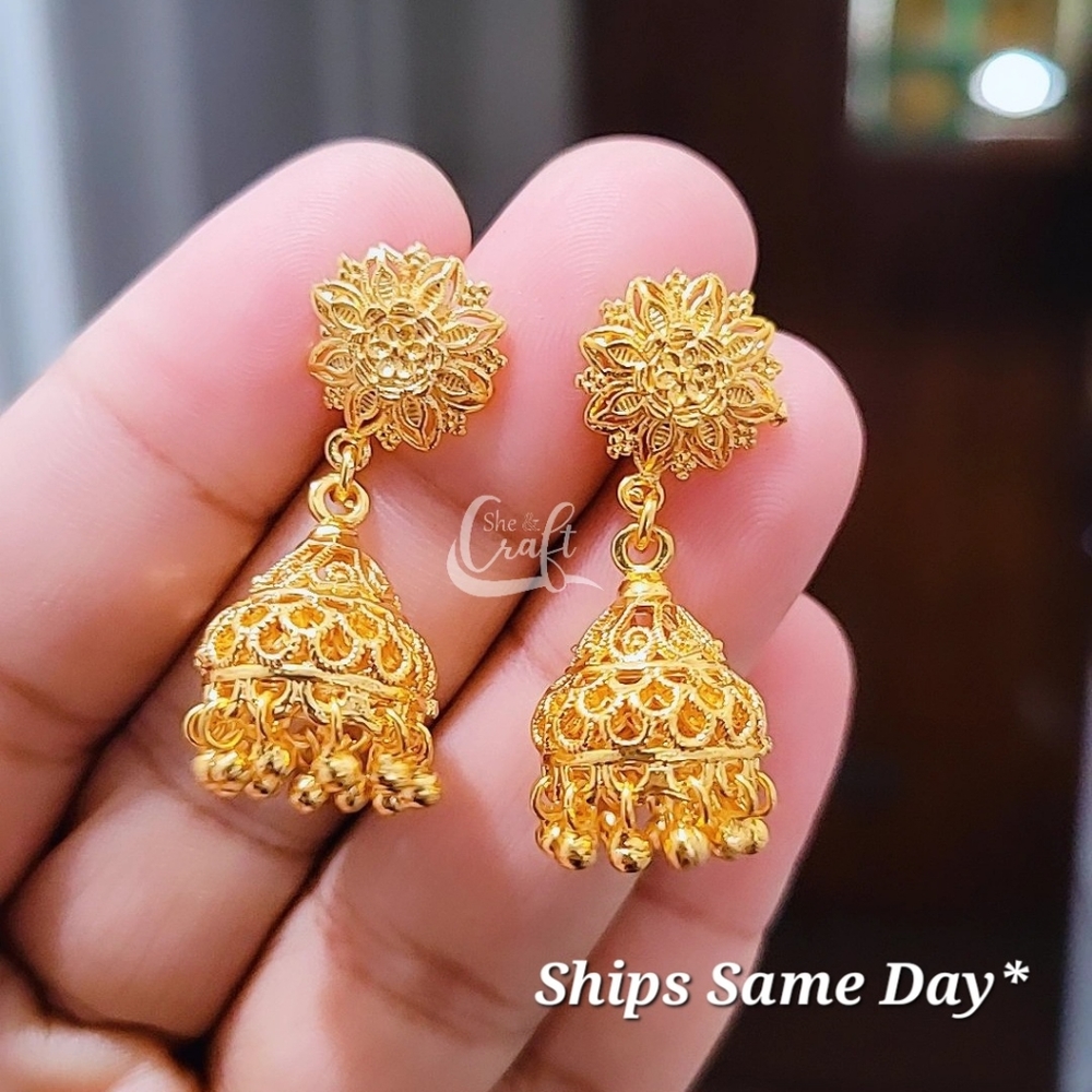 NWT small Cute Indian Gold Finish Jhumka/ Dangling Earrings / Gold Earrings /